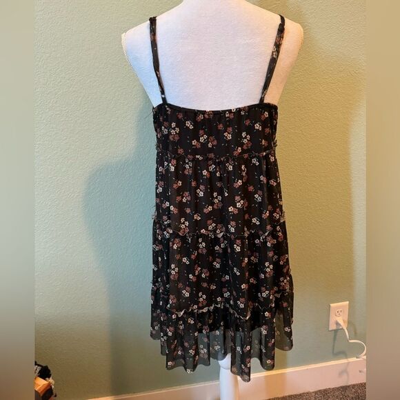 Sky & Sparrow black floral print mini dress Size Medium - Picture 2 of 9